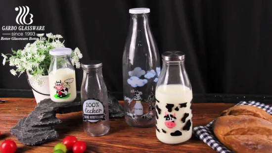 Wholesale Milk Glass Bottle 500ml 300ml 550ml Clear Round Empty Rum Spirit Gin Vodka Glass Liquor Water Bottle with Cork Cap